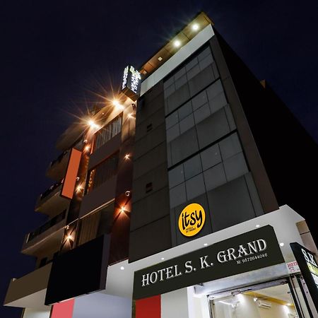 Itsy By Treebo - Sk Grand - Sector 80 Mohali Hotel Sohana Exterior photo